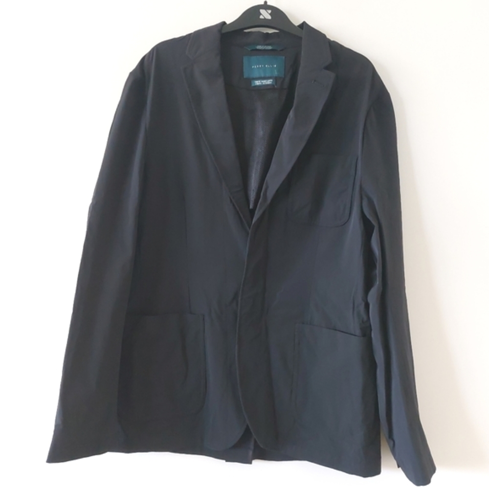Perry ellis nylon jacket